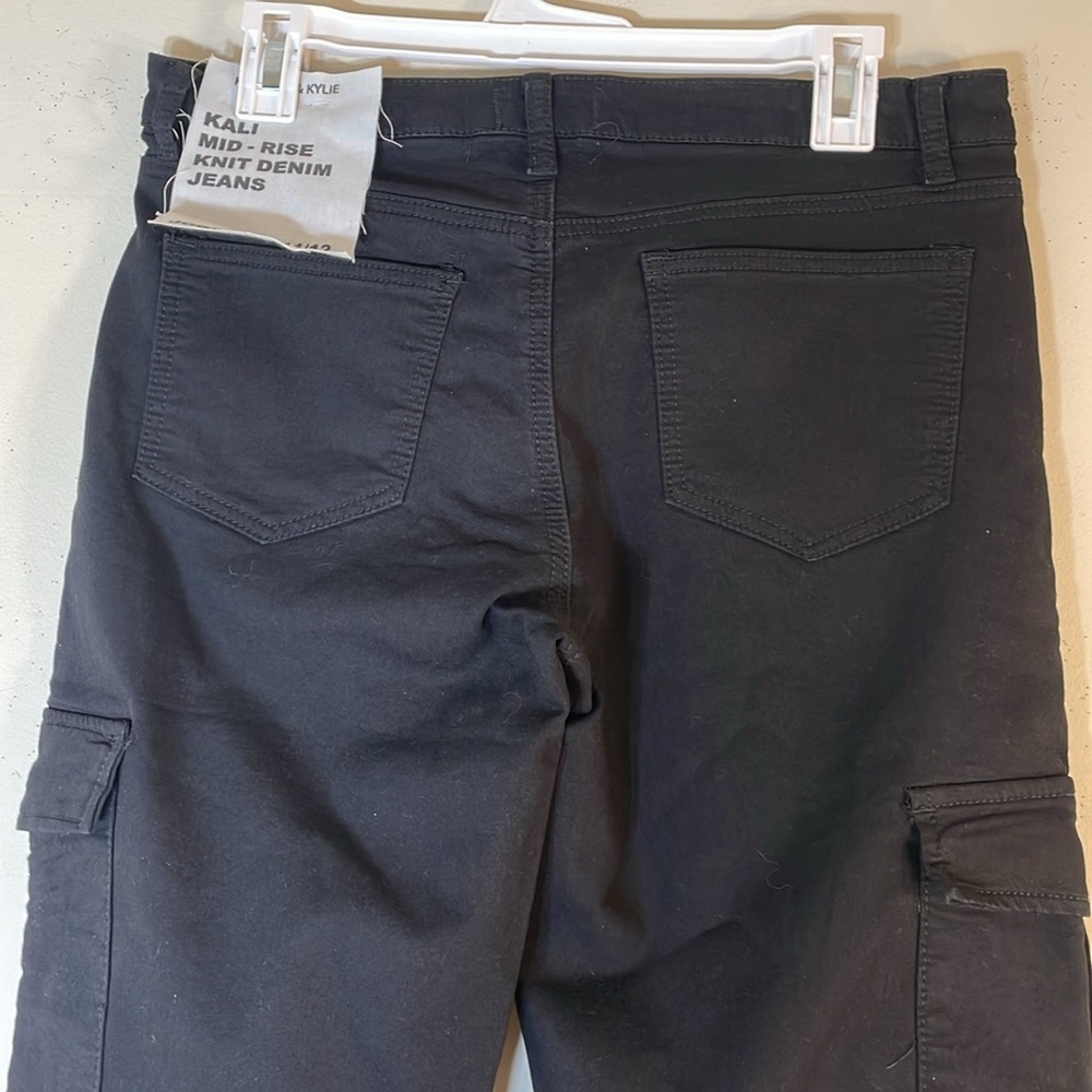 Black Cargo Jogger Jeans - Picture 9 of 10